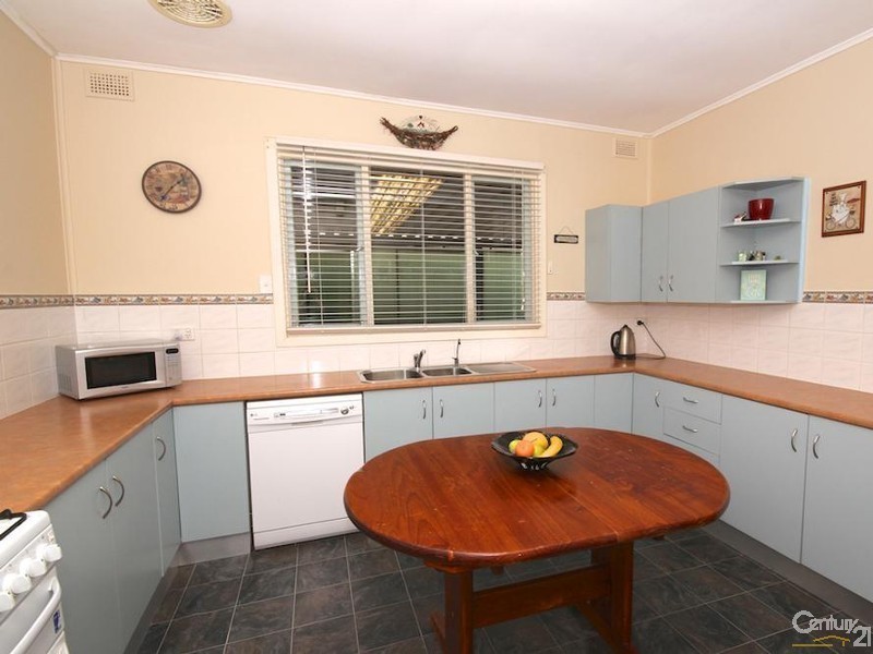 1 McBean Avenue, Holden Hill SA 5088