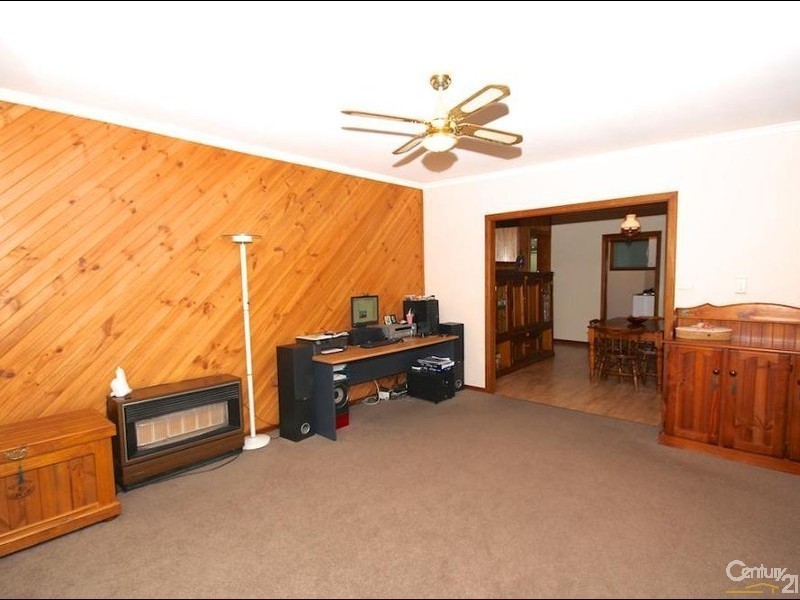 1 McBean Avenue, Holden Hill SA 5088