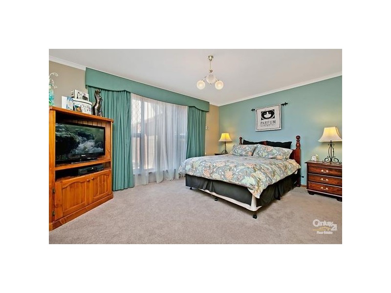 12 Jacquard Court, Greenwith SA 5125