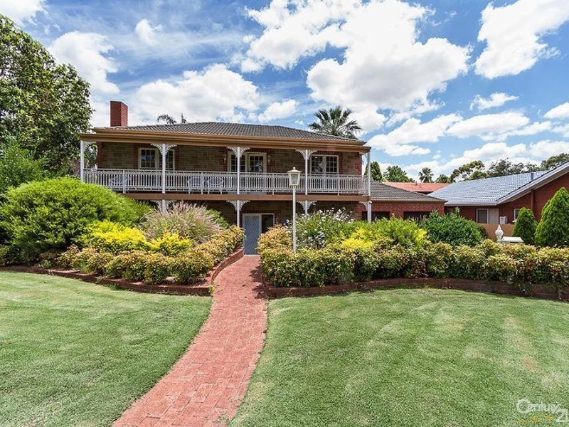 31 Golf Drive, Fairview Park SA 5126