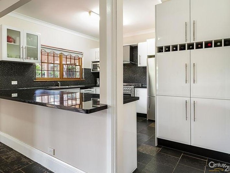 31 Golf Drive, Fairview Park SA 5126