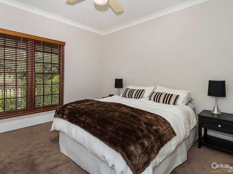 31 Golf Drive, Fairview Park SA 5126