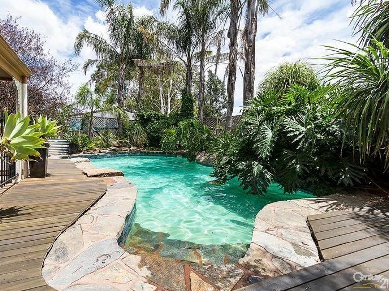 31 Golf Drive, Fairview Park SA 5126