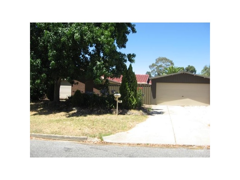 37 Baudin Avenue, Fairview Park SA 5126
