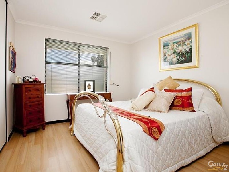 12 Pioneer Court, Salisbury Heights SA 5109