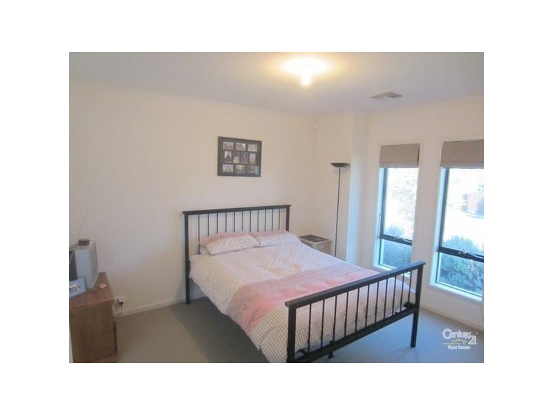 70 Lurline Avenue, Gilles Plains SA 5086