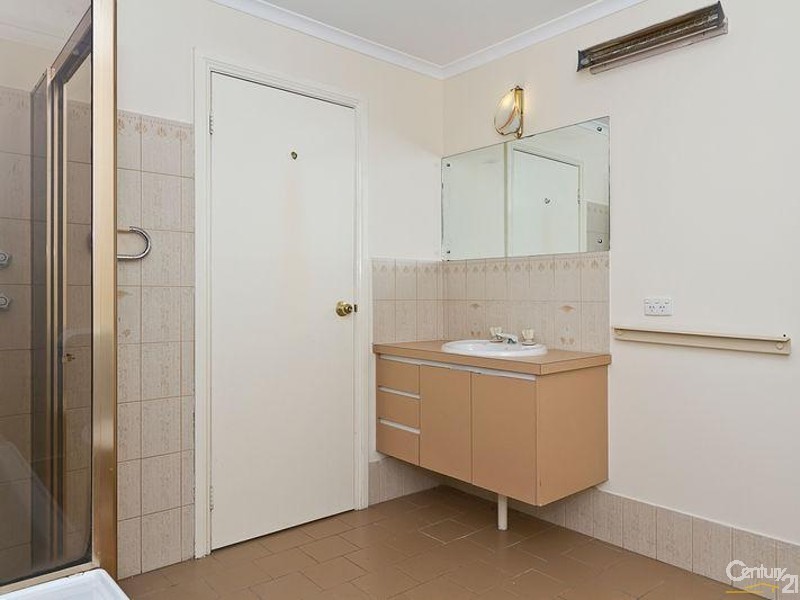 8 Clarence Street, Highbury SA 5089