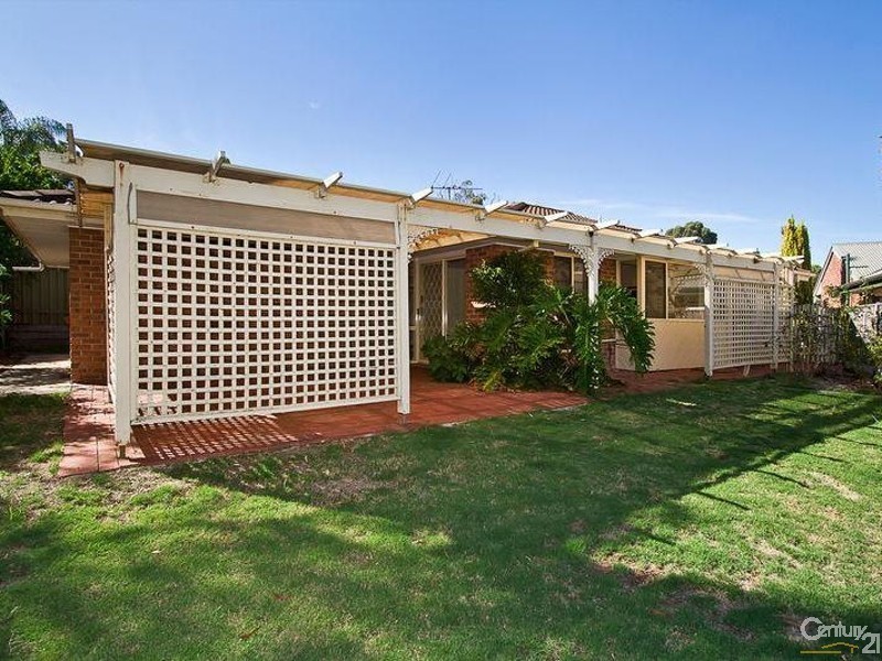 8 Clarence Street, Highbury SA 5089