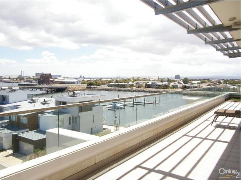 Apt 503 The Sails,16 – 18 Wirra Drive, New Port SA 5015