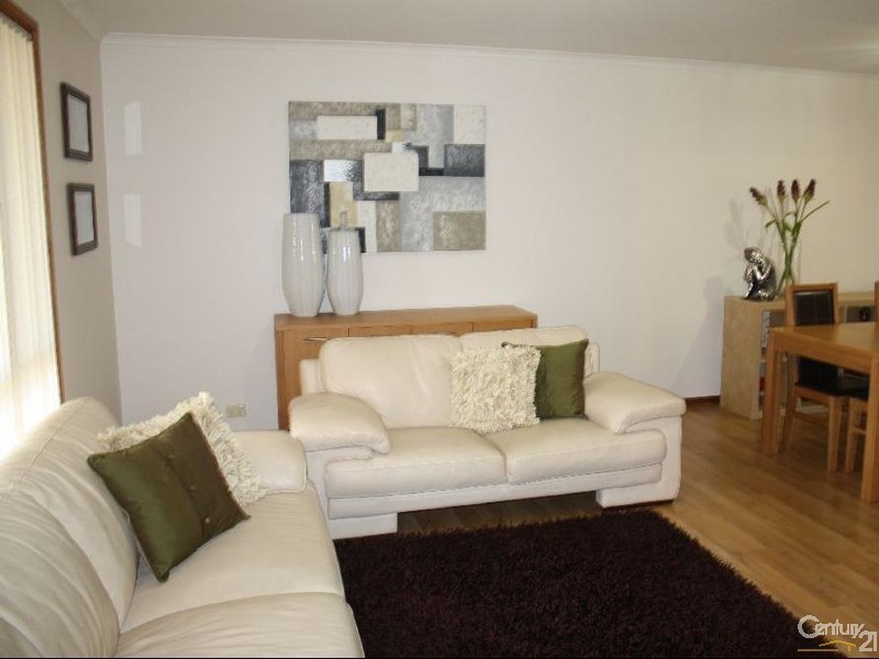 11 Mike Place, Salisbury Downs SA 5108