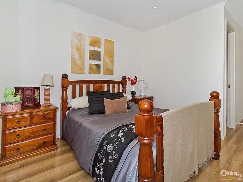 11a Macmillan Avenue, Mawson Lakes SA 5095