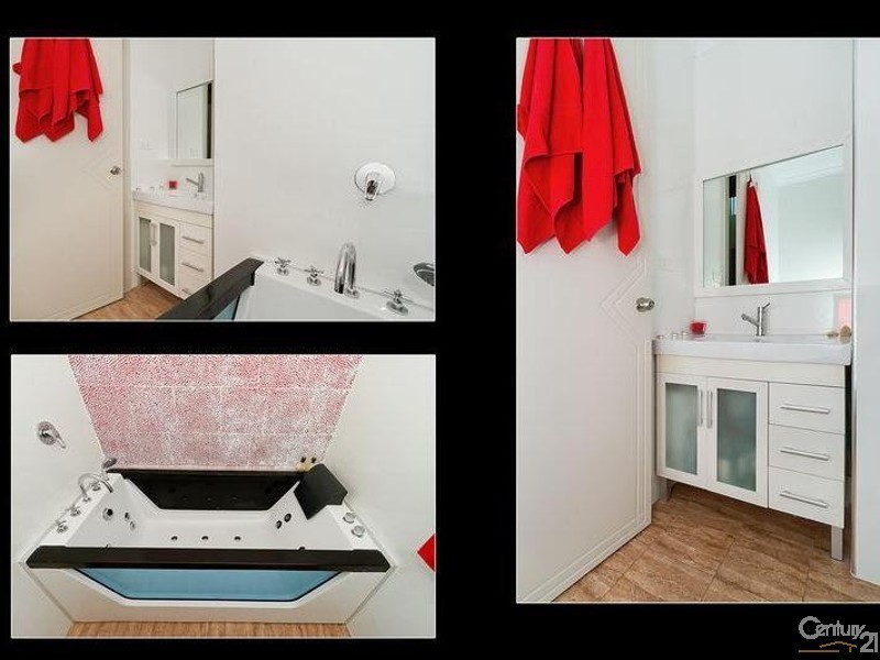 11a Macmillan Avenue, Mawson Lakes SA 5095