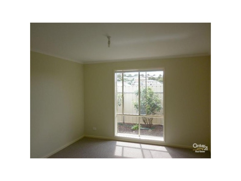 11 Lake Frome Place, Greenwith SA 5125