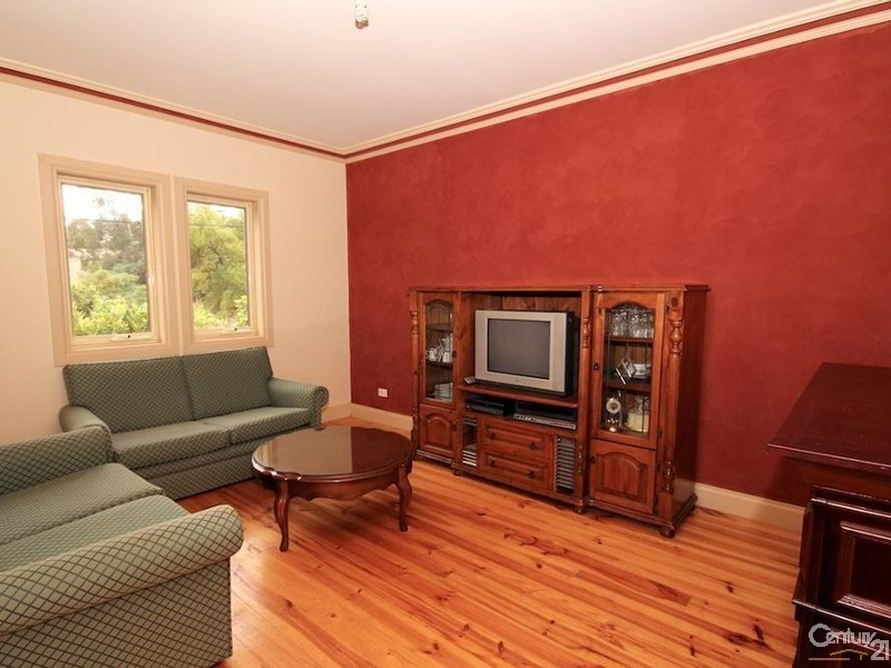 20 Blackhill Road, Houghton SA 5131