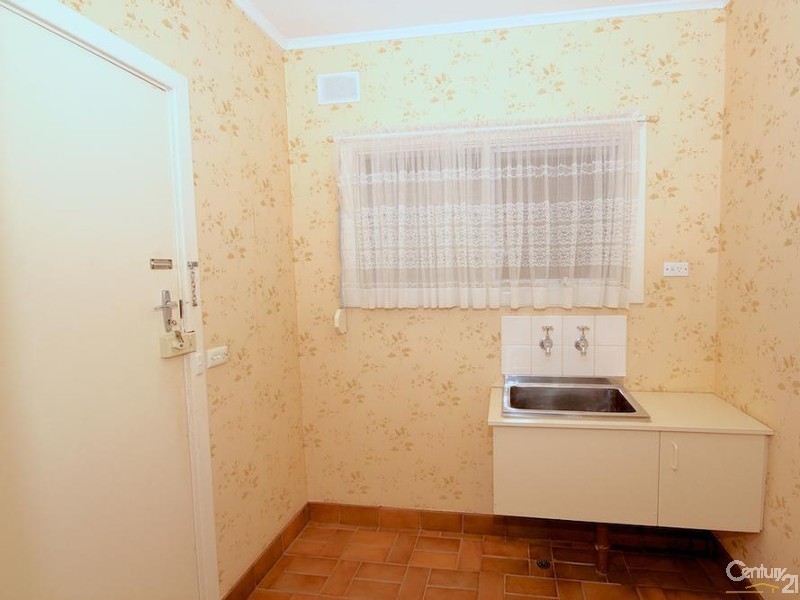 2 Lowan Drive, Ingle Farm SA 5098