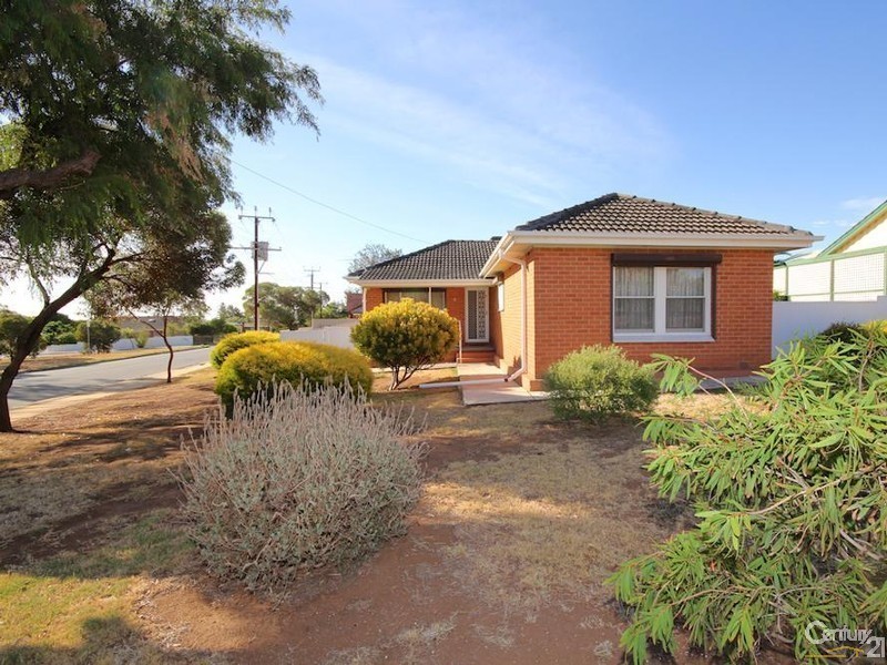 2 Lowan Drive, Ingle Farm SA 5098