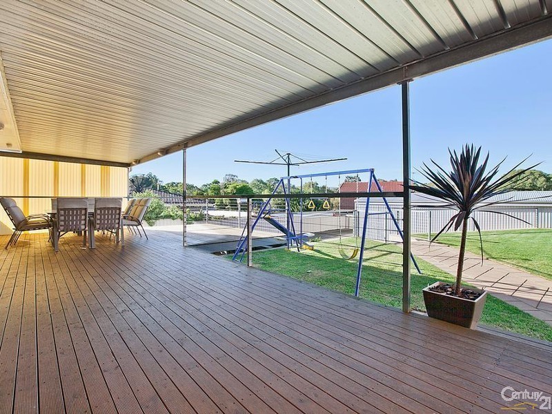 25 Kym Avenue, Valley View SA 5093