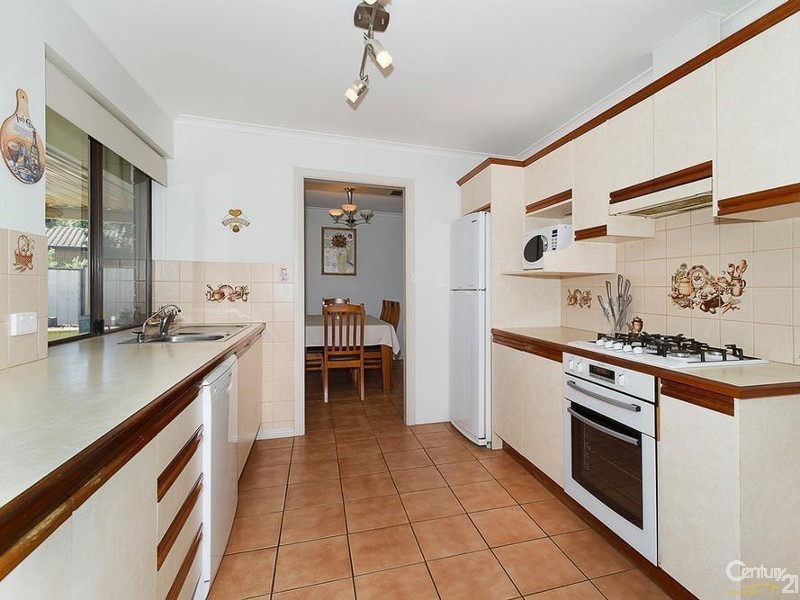 14 Kosmina Crescent, Hillbank SA 5112