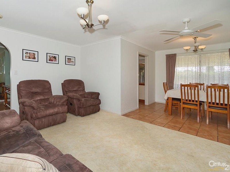 14 Kosmina Crescent, Hillbank SA 5112