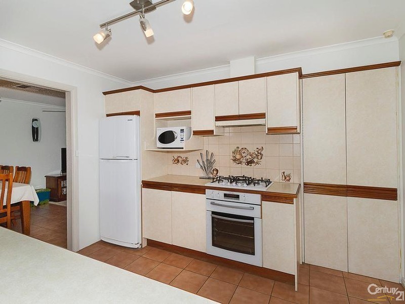 14 Kosmina Crescent, Hillbank SA 5112