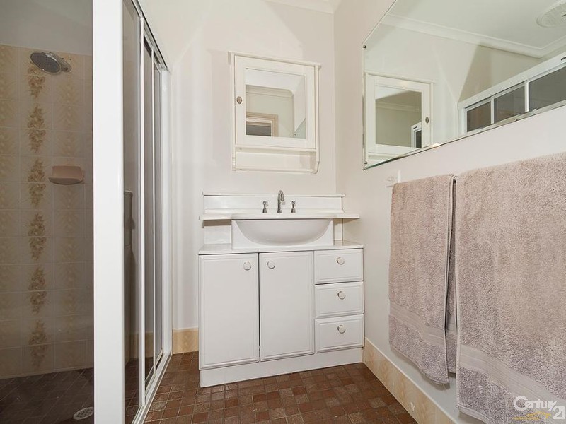 14 Kosmina Crescent, Hillbank SA 5112