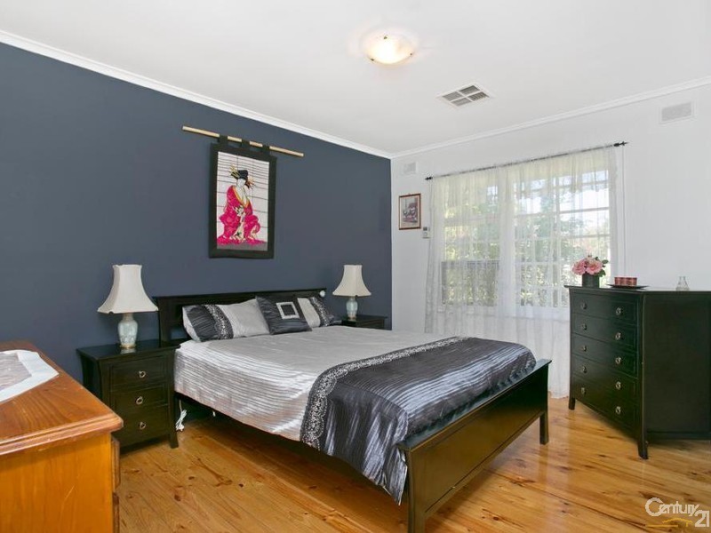 17 Marsha Drive, Banksia Park SA 5091