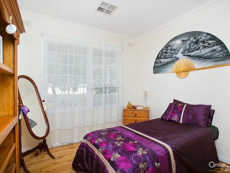 17 Marsha Drive, Banksia Park SA 5091