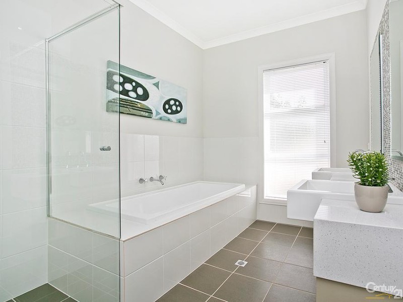 9 Pioneer Court, Salisbury Heights SA 5109