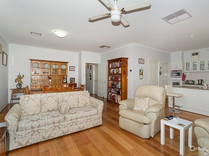 17 Oregan Crescent, St Agnes SA 5097