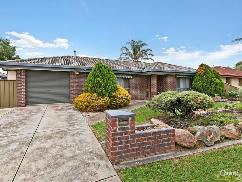 10 Mike Place, Salisbury Downs SA 5108