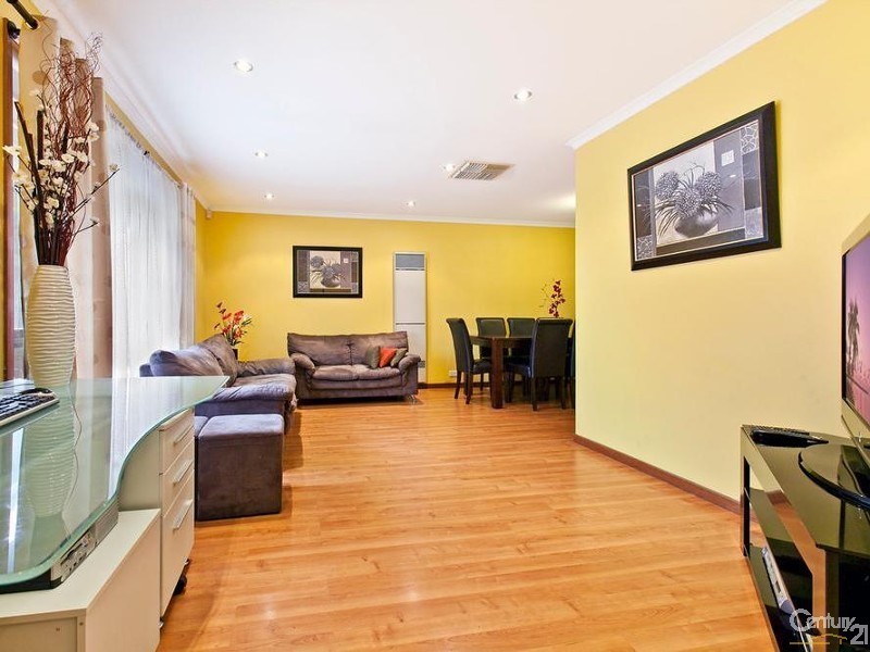 10 Mike Place, Salisbury Downs SA 5108