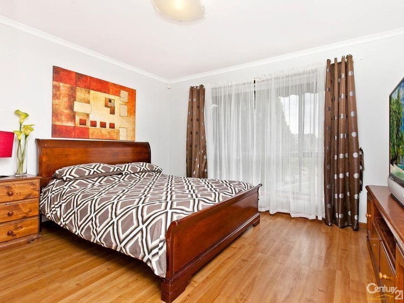 10 Mike Place, Salisbury Downs SA 5108