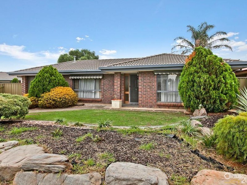 10 Mike Place, Salisbury Downs SA 5108