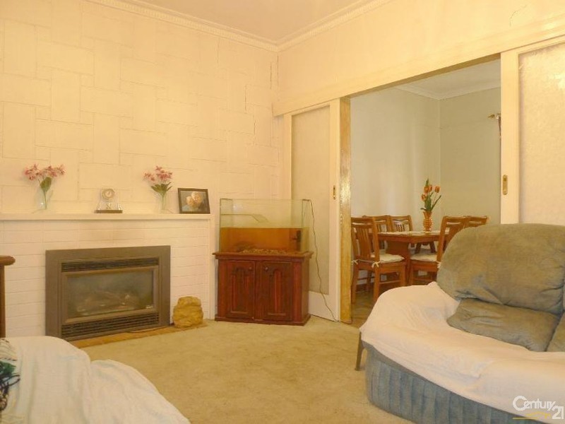 11 Crozier Avenue, Modbury SA 5092