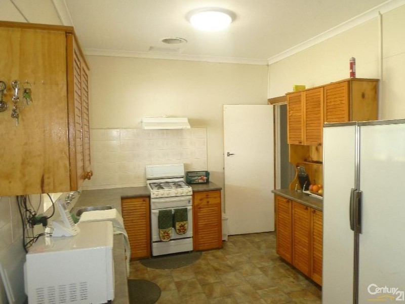 11 Crozier Avenue, Modbury SA 5092