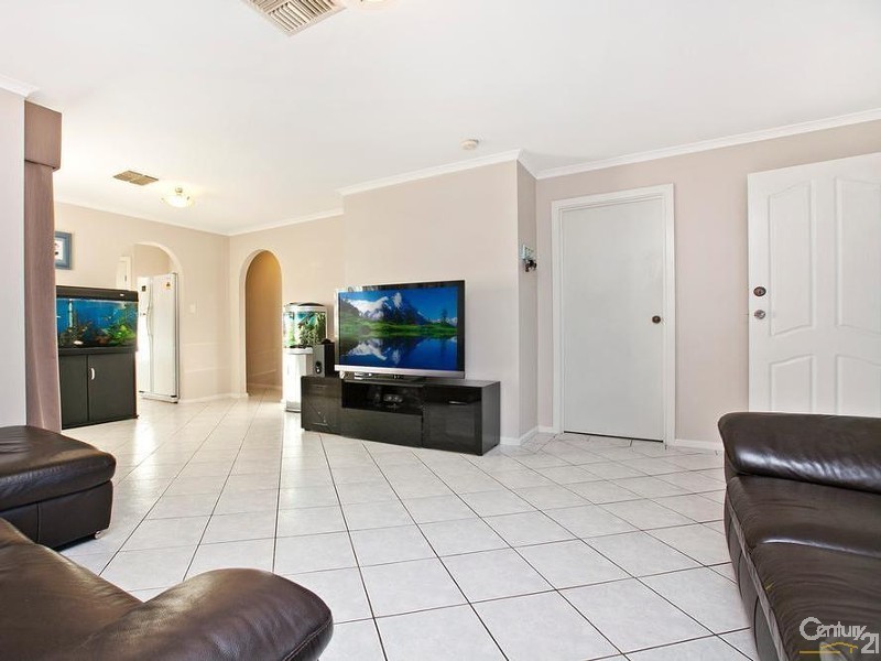7 Pine View Drive, Paralowie SA 5108