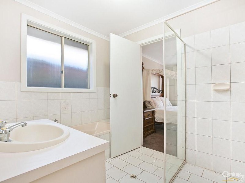 7 Pine View Drive, Paralowie SA 5108