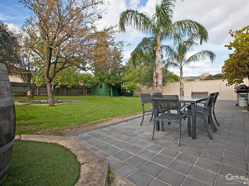 33 Amber Road, Highbury SA 5089