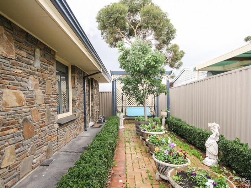 15 Mepsted Crescent, Athelstone SA 5076