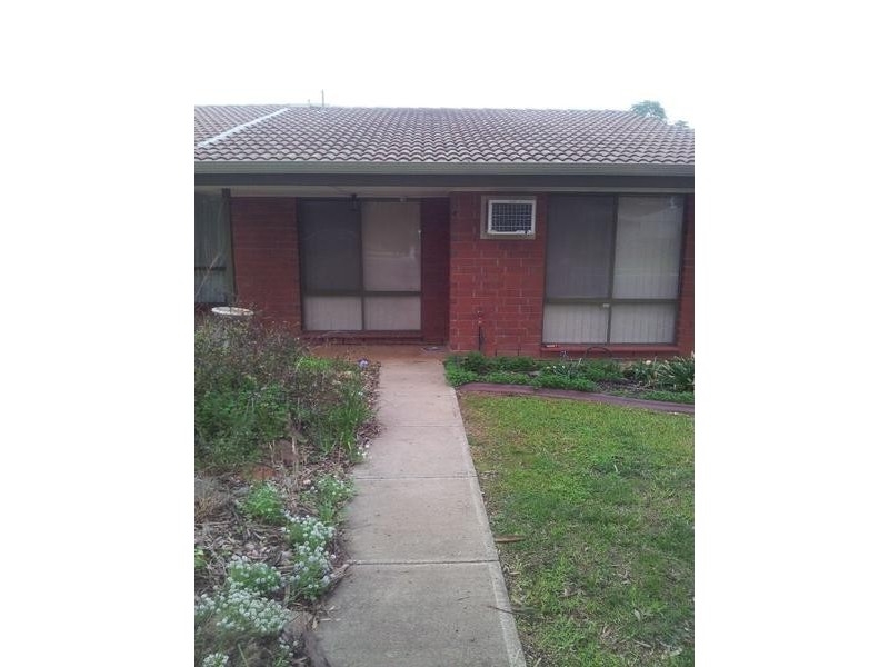 4/8 Polst Avenue, Para Vista SA 5093