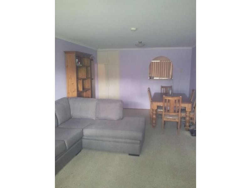 4/8 Polst Avenue, Para Vista SA 5093