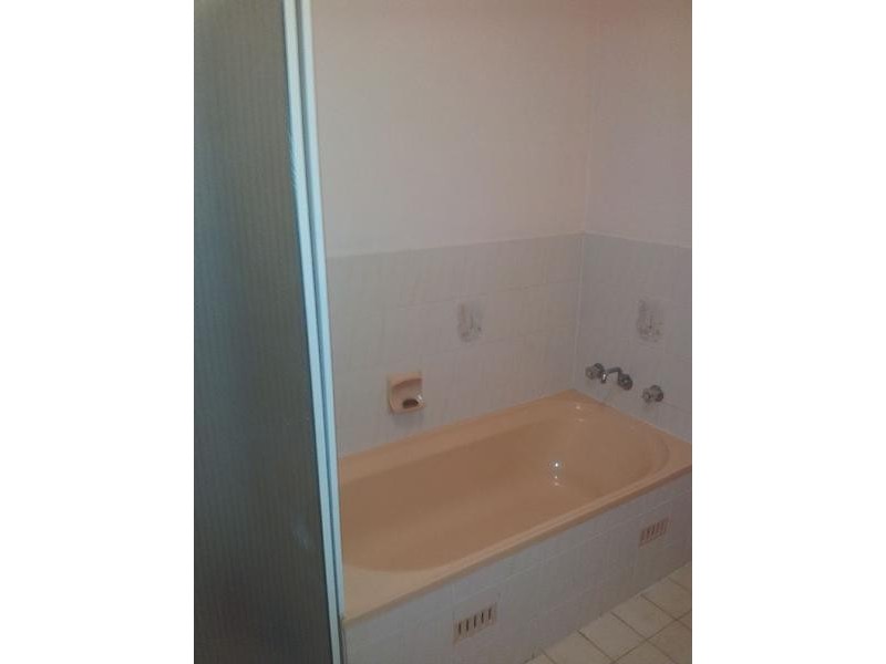 4/8 Polst Avenue, Para Vista SA 5093