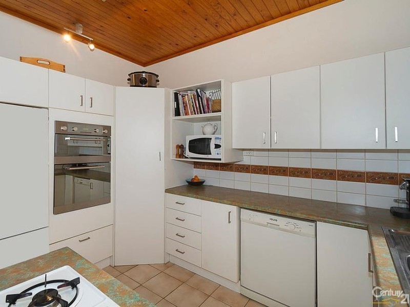 8 Kestral Way, Modbury Heights SA 5092