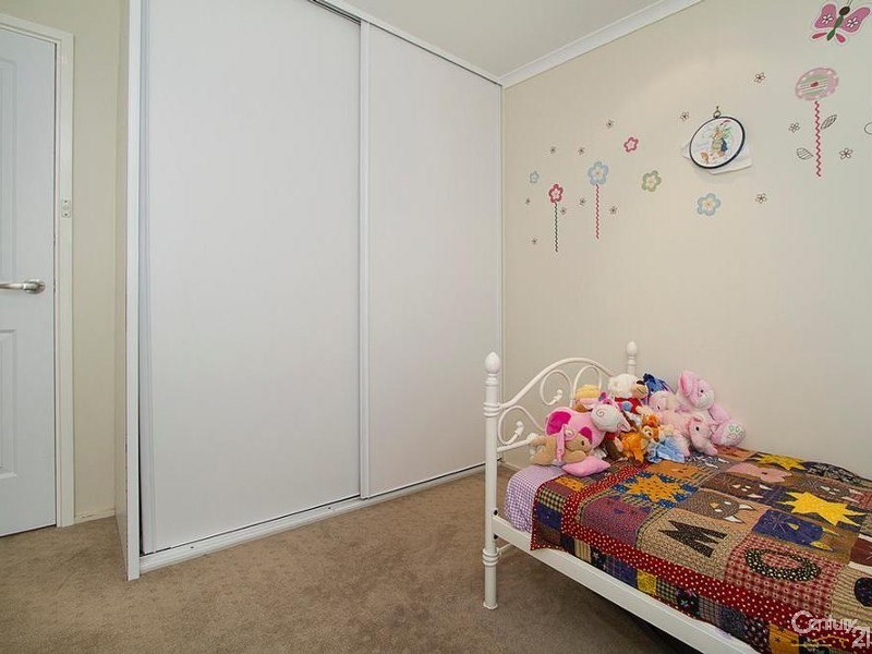 8 Kestral Way, Modbury Heights SA 5092