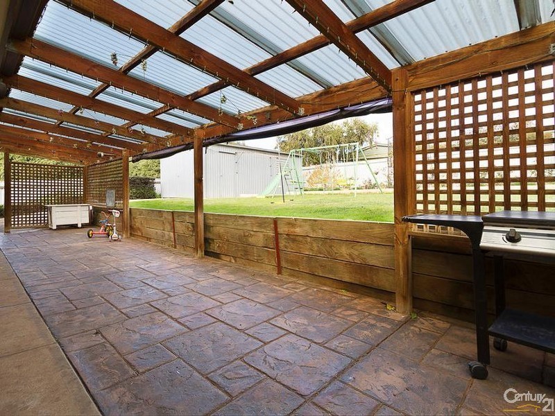 8 Kestral Way, Modbury Heights SA 5092