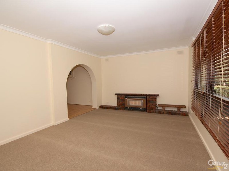 30 Farview Crescent, Ridgehaven SA 5097
