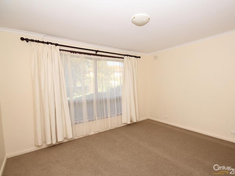 30 Farview Crescent, Ridgehaven SA 5097
