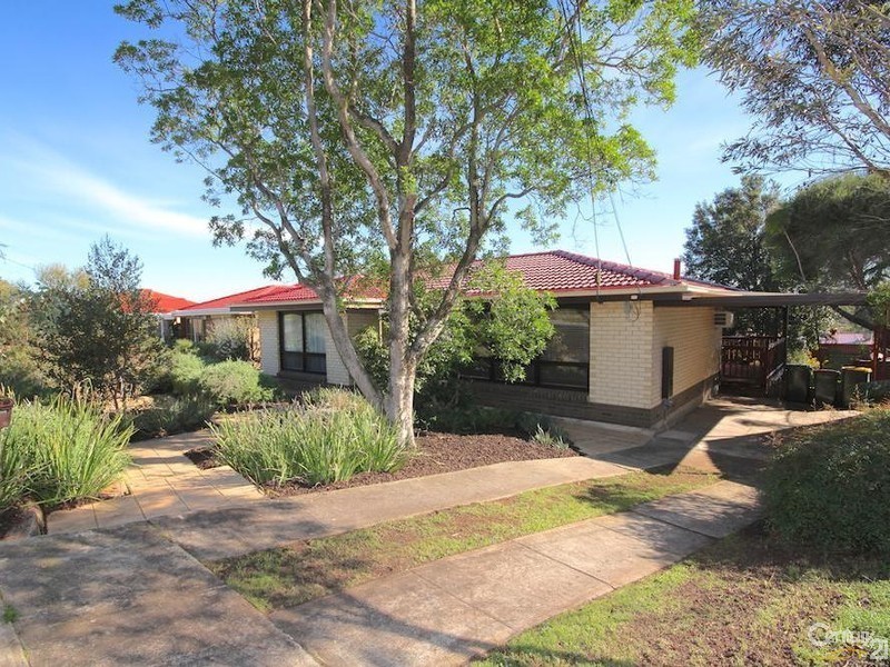 30 Farview Crescent, Ridgehaven SA 5097