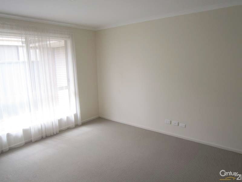 3 The Rise, Munno Para West SA 5115