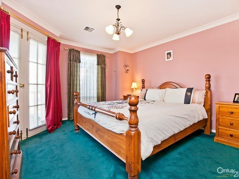 134 Reuben Richardson Drive, Greenwith SA 5125